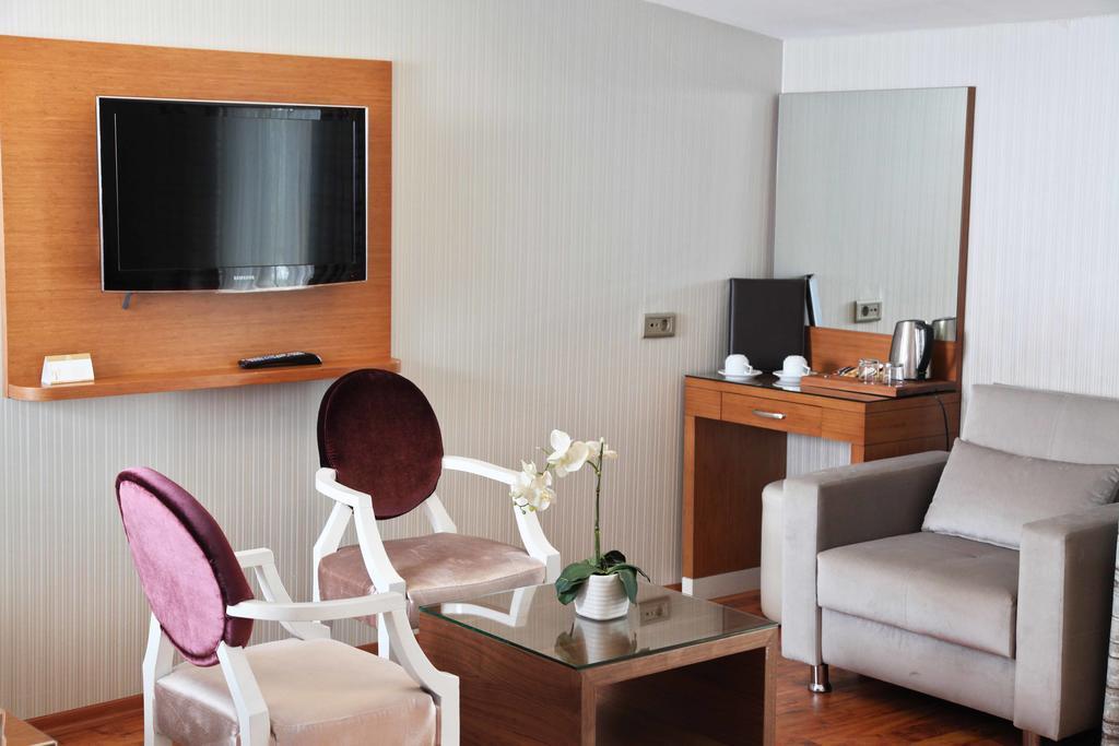 Sorriso Hotel Istanbul Exterior foto